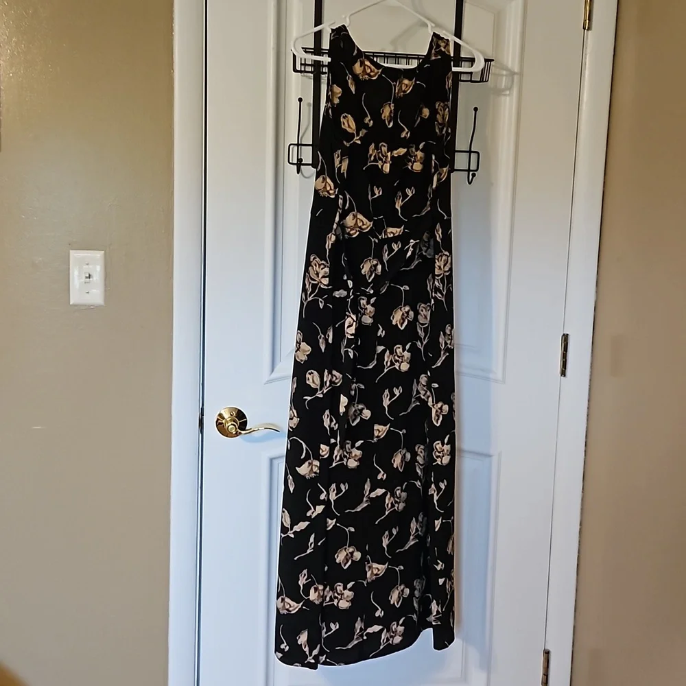 Ladies/Juniors Floral Maxi Dress - Picture 5 of 11